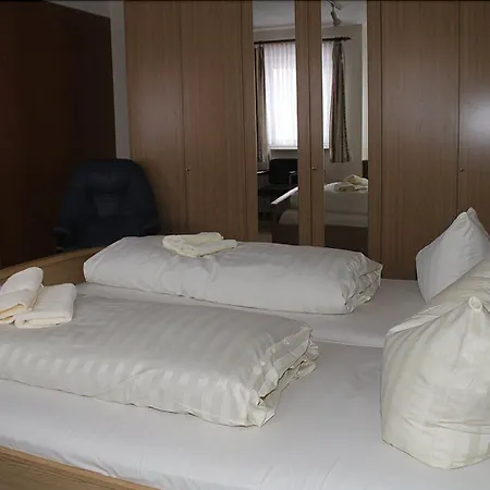 Einfelder Hof Garni Penzion