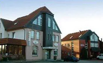Einfelder Hof Garni Neumuenster