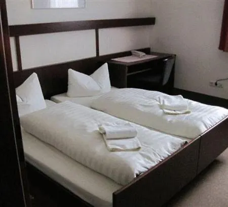 Guest house Einfelder Hof Garni Neumuenster