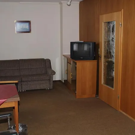 Einfelder Hof Garni Guest house Neumuenster